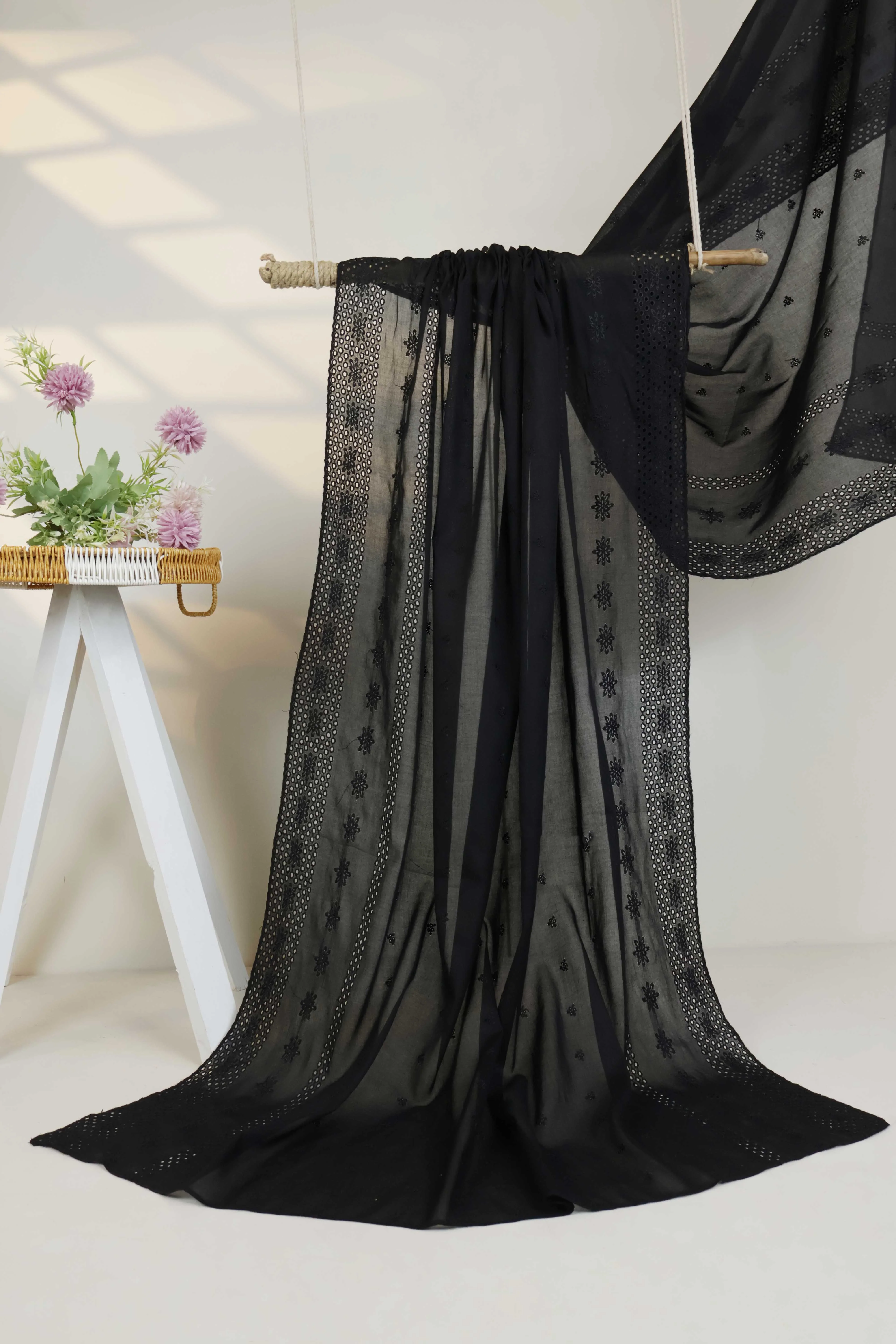 Embroidered Lawn Shawl HLSH206 - Image 3