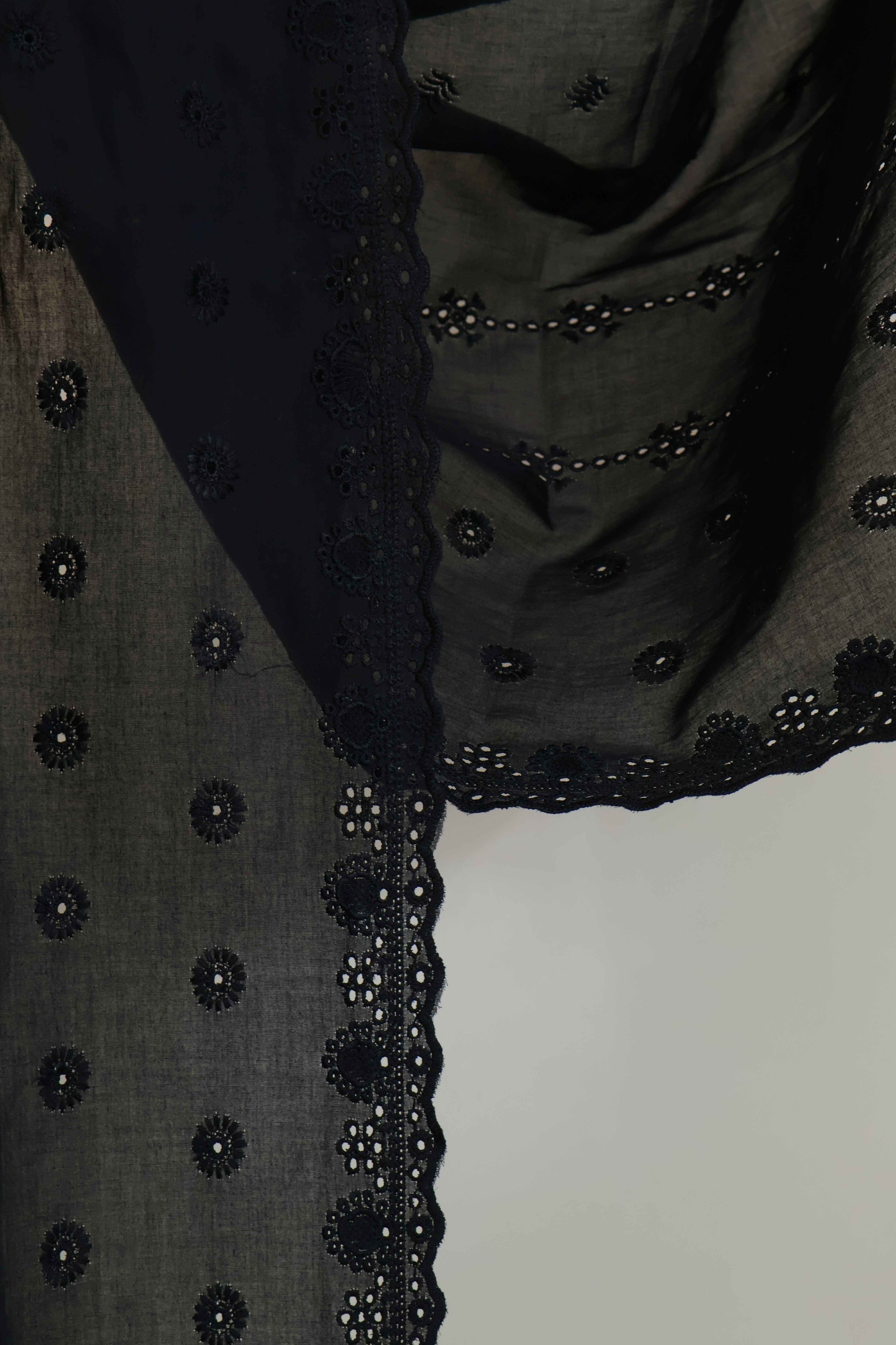 Embroidered Lawn Shawl HLSH232 - Image 4