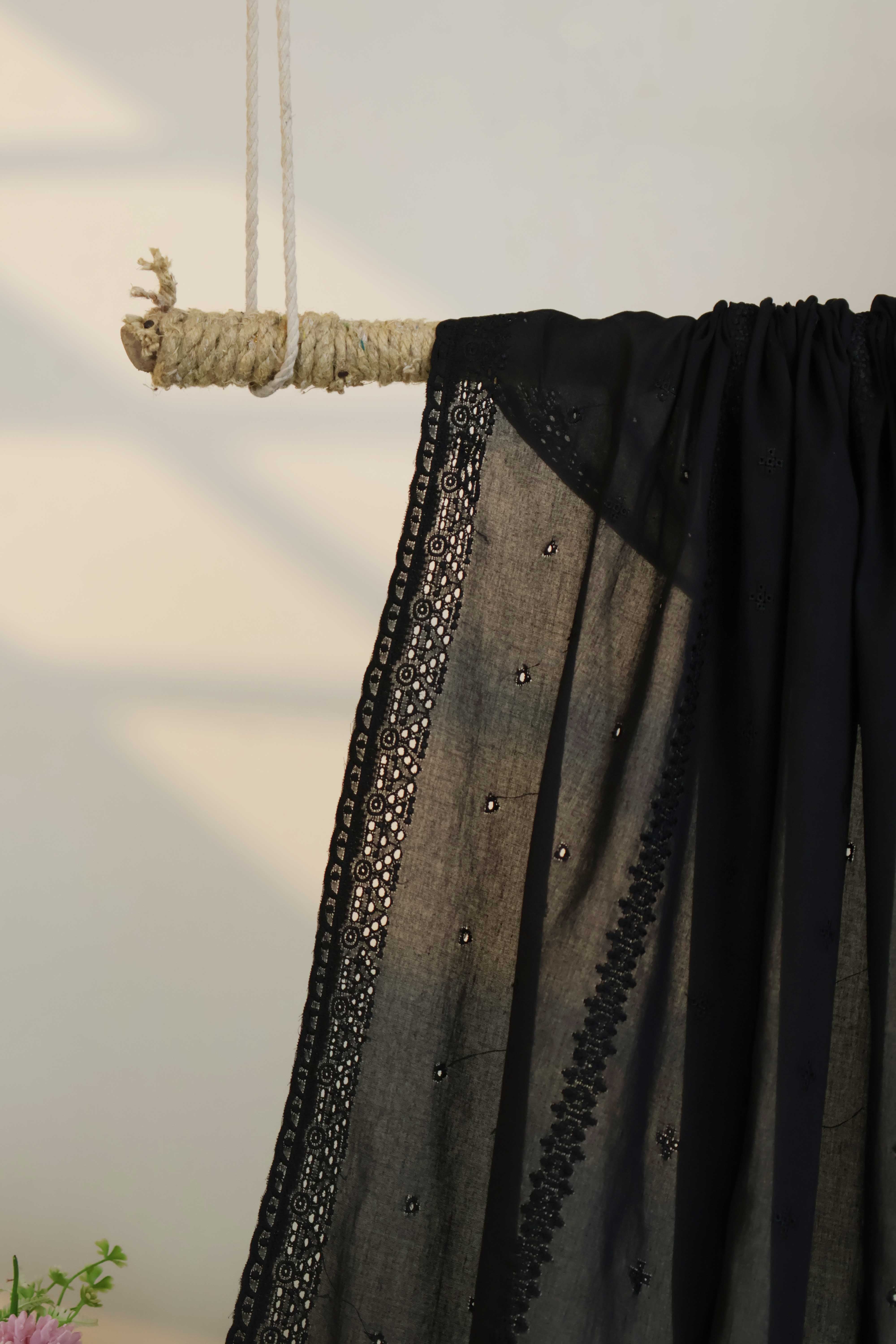Embroidered Lawn Shawl HLSH233 - Image 5