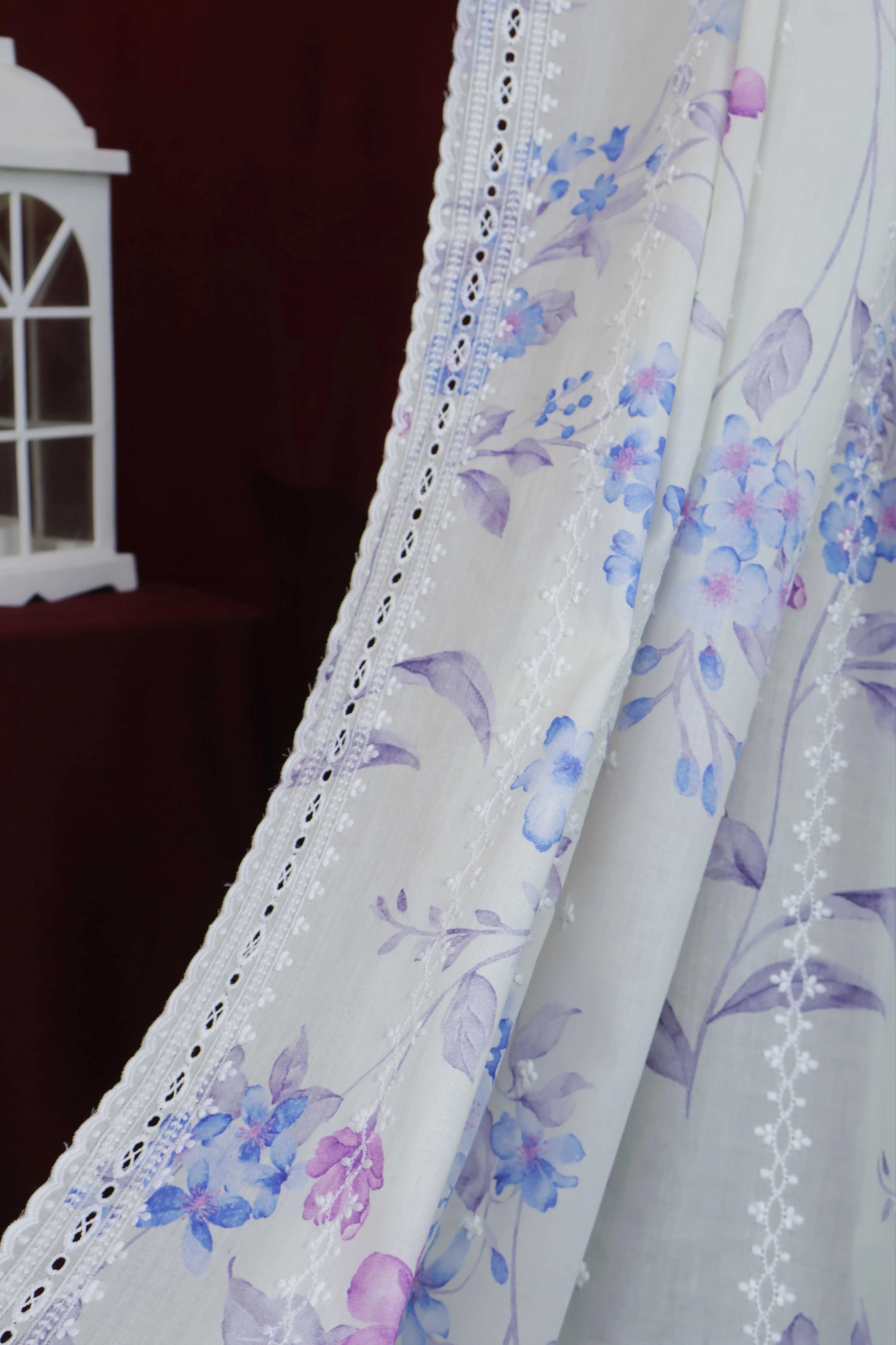 Embroidered Lawn Shawl LSST13 - Image 3