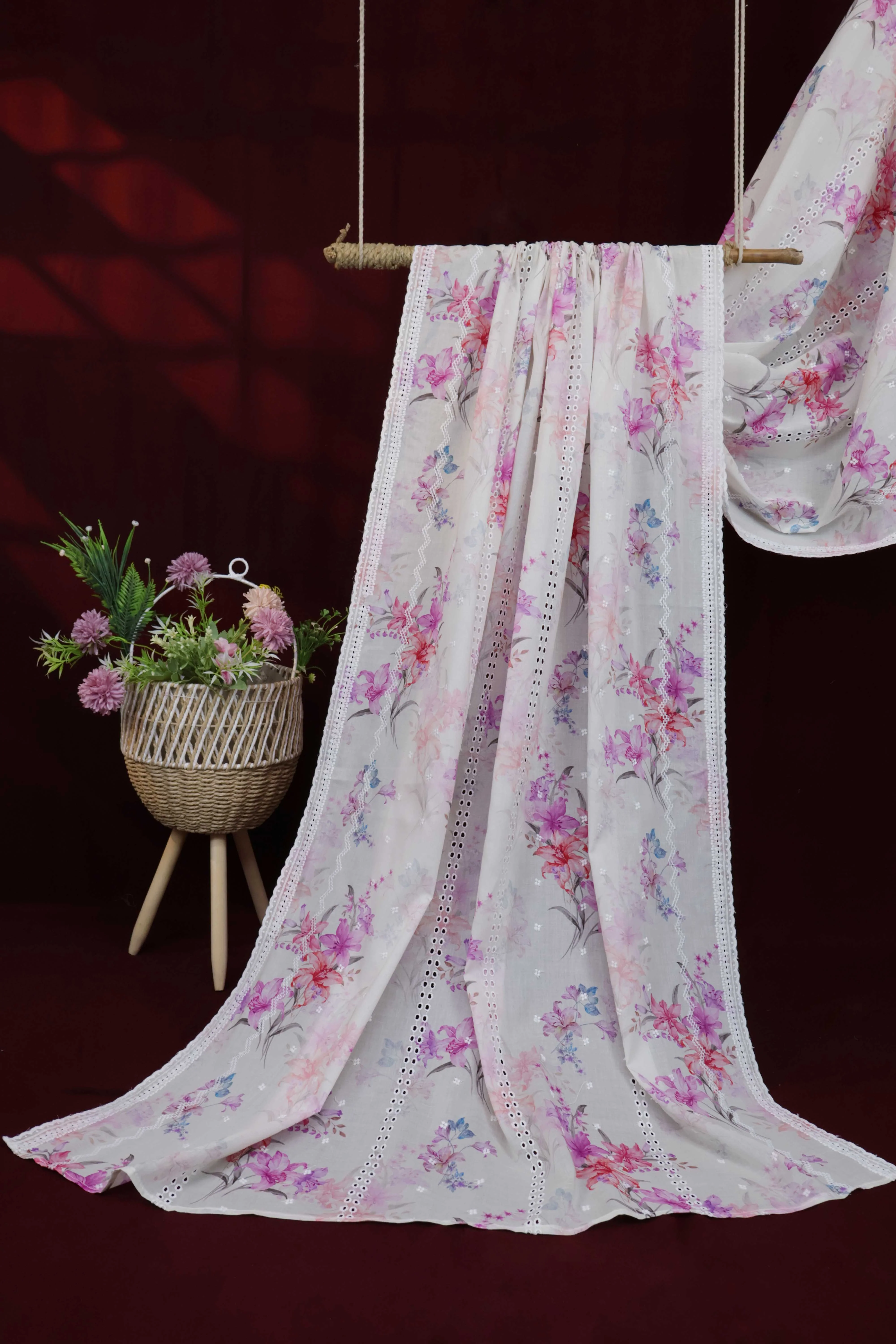 Embroidered Lawn Shawl LSST20 - Image 3