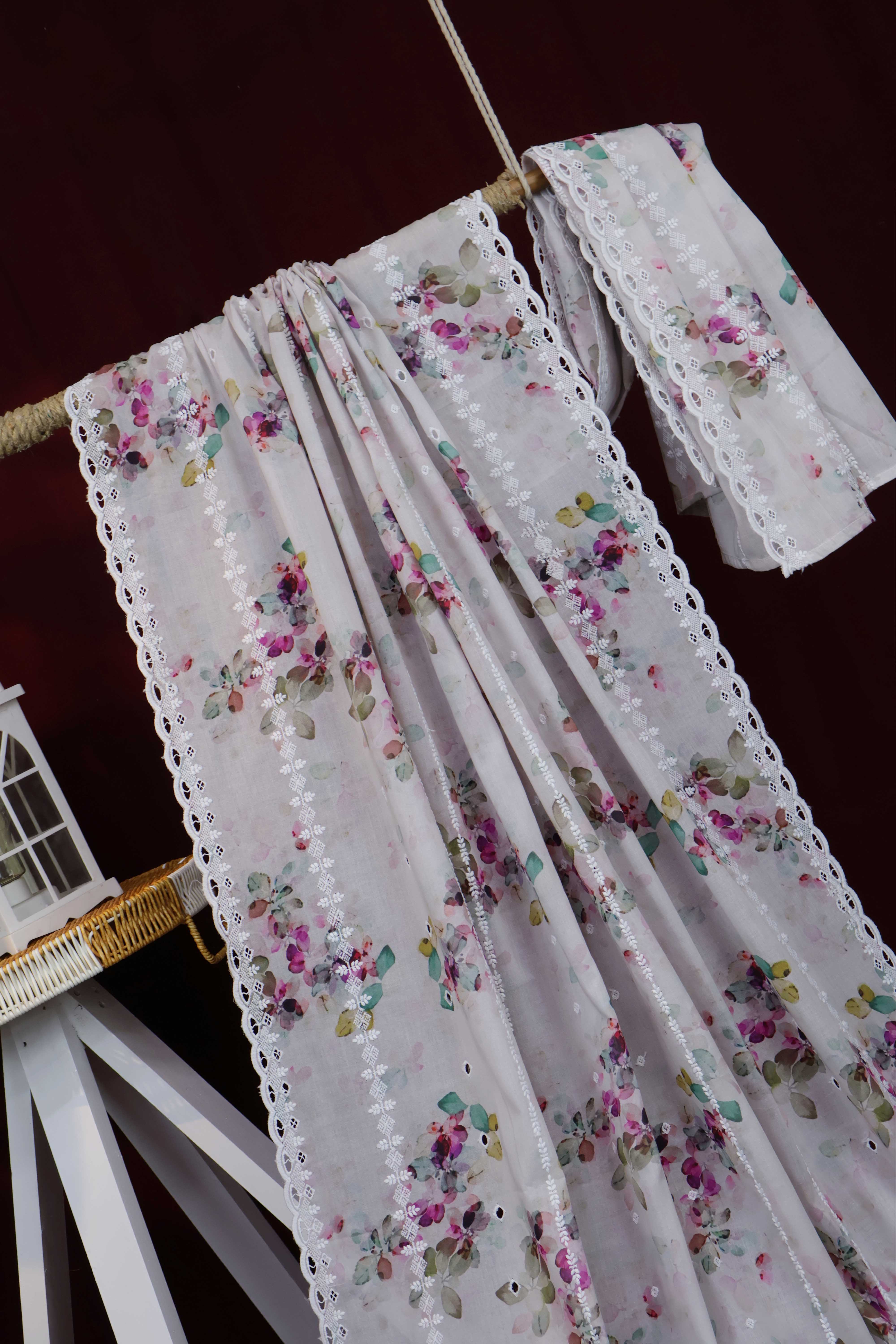 Embroidered Lawn Shawl LSST23 - Image 2