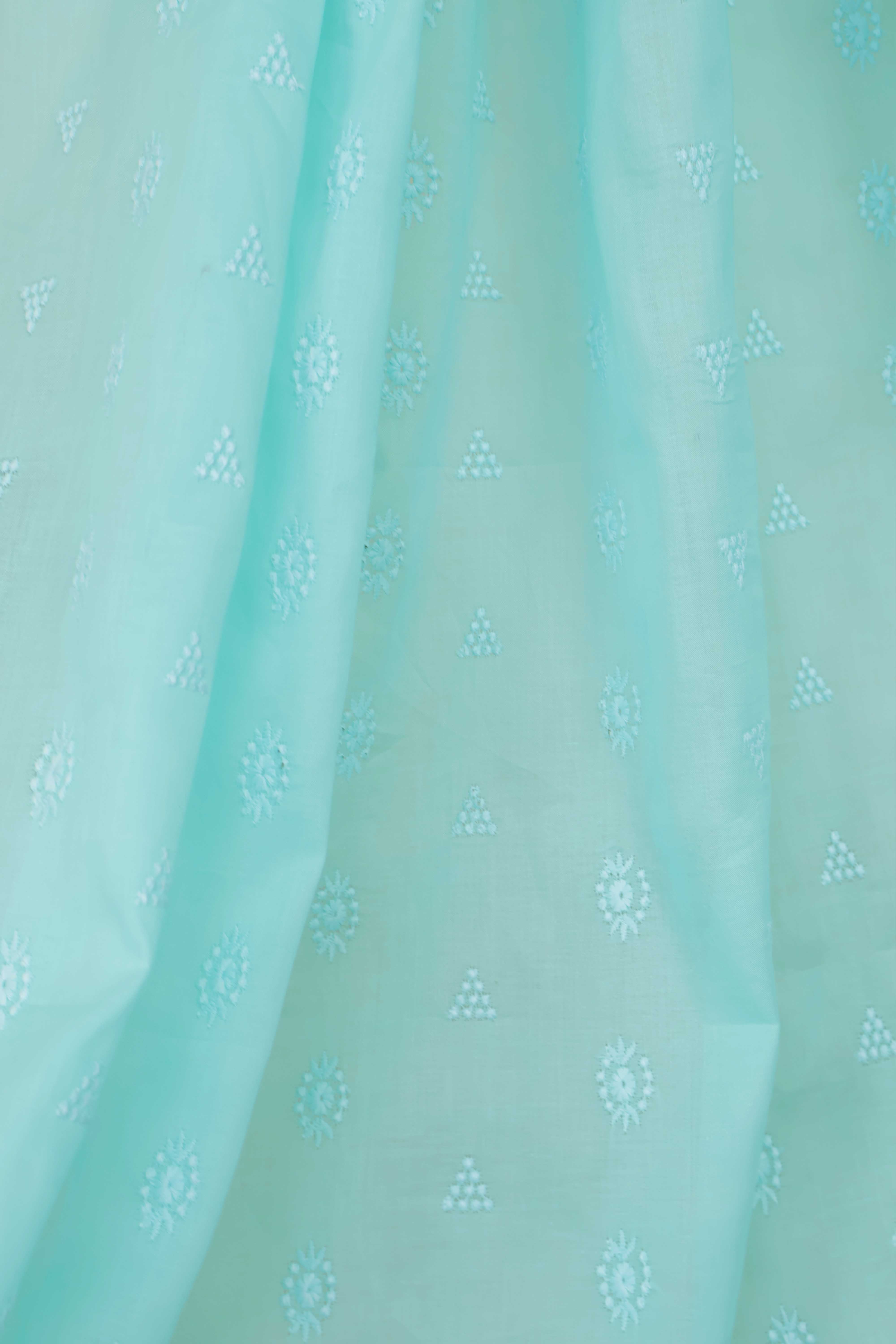 Full Embroidered Lawn Shawl 3800D - Image 5
