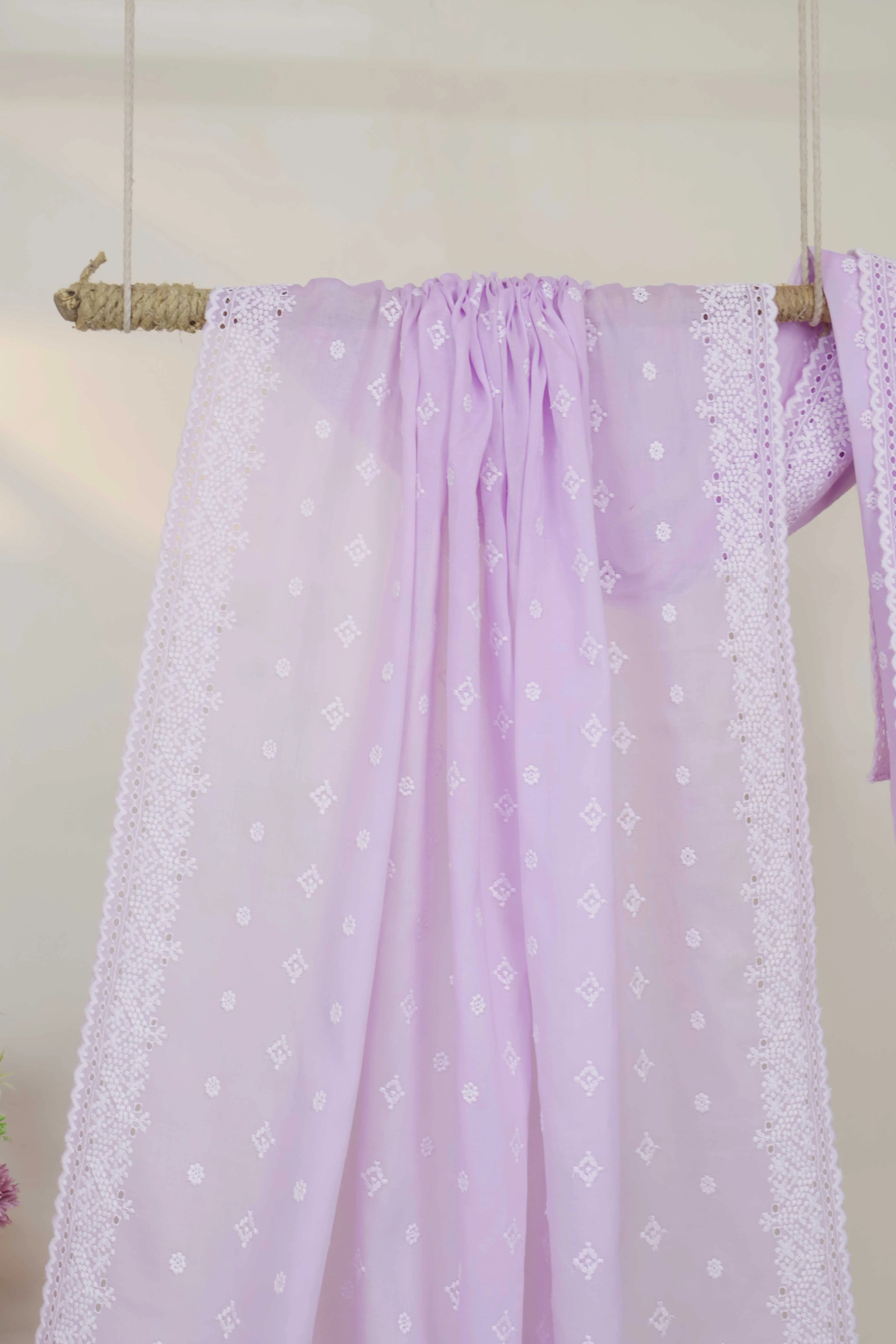 Full Embroidered Lawn Shawl 3800J - Image 3