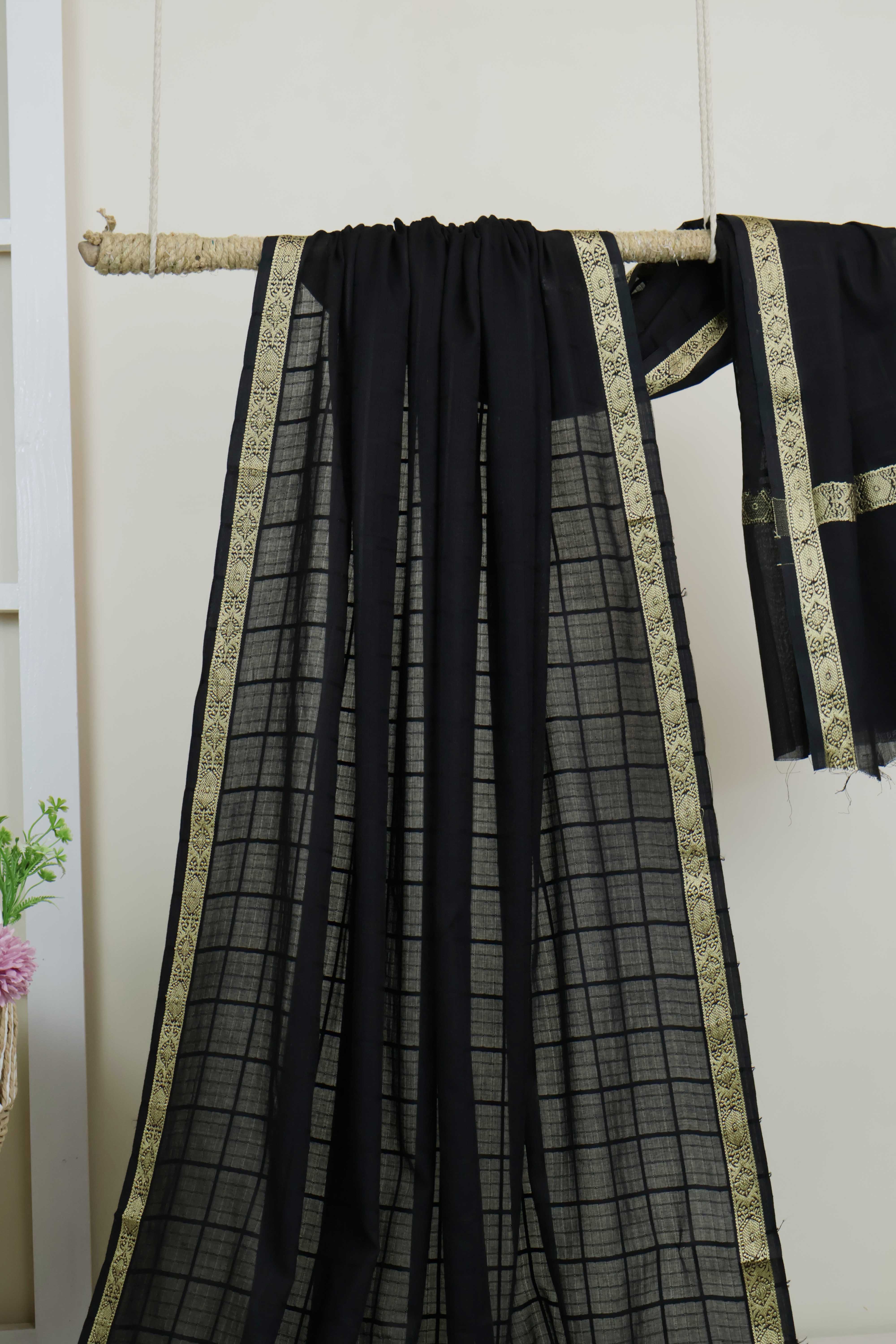Jacquard Border Lawn Shawl HLSH133 - Image 2