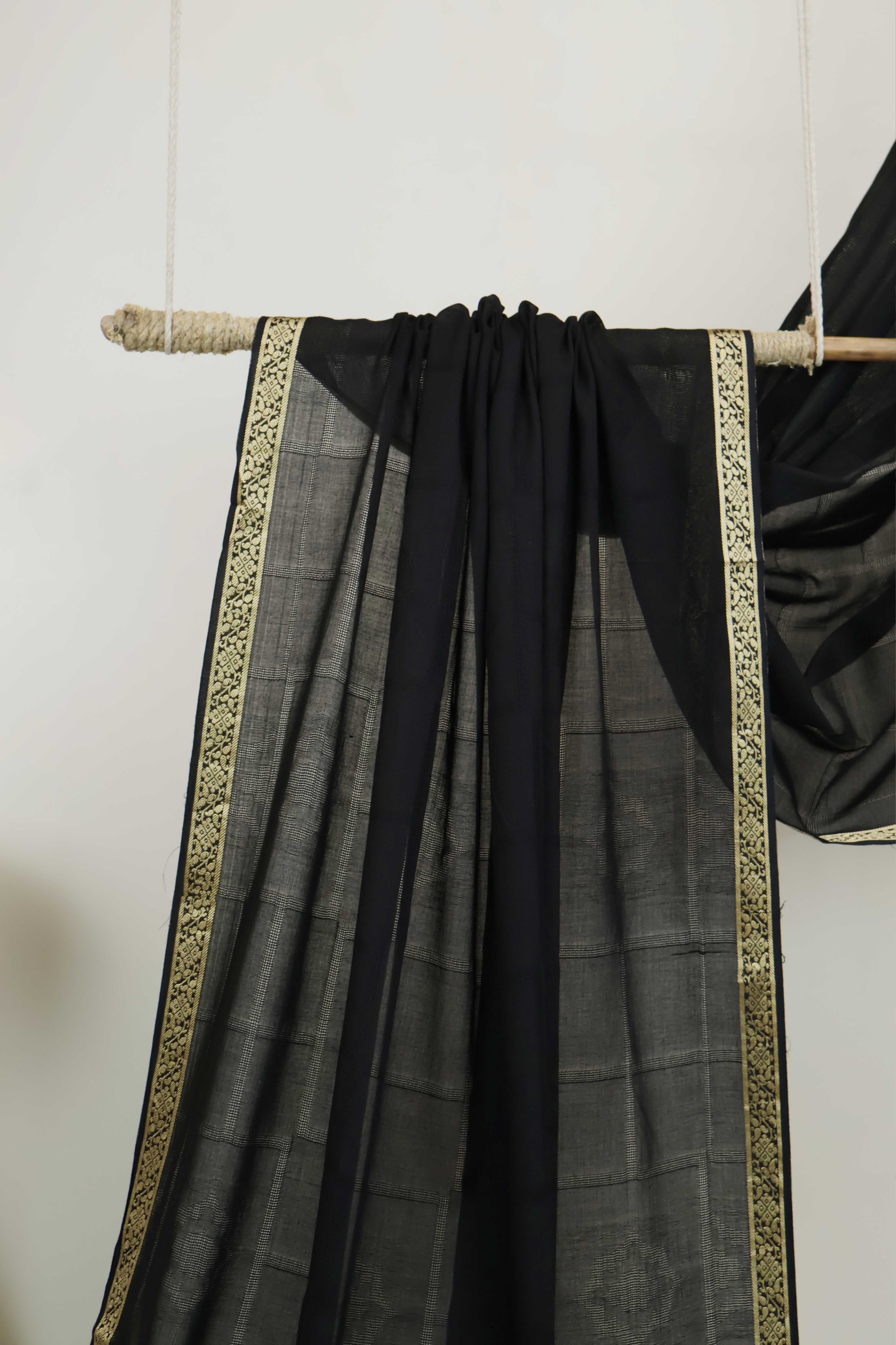 Jacquard Border Lawn Shawl HLSH136 - Image 4