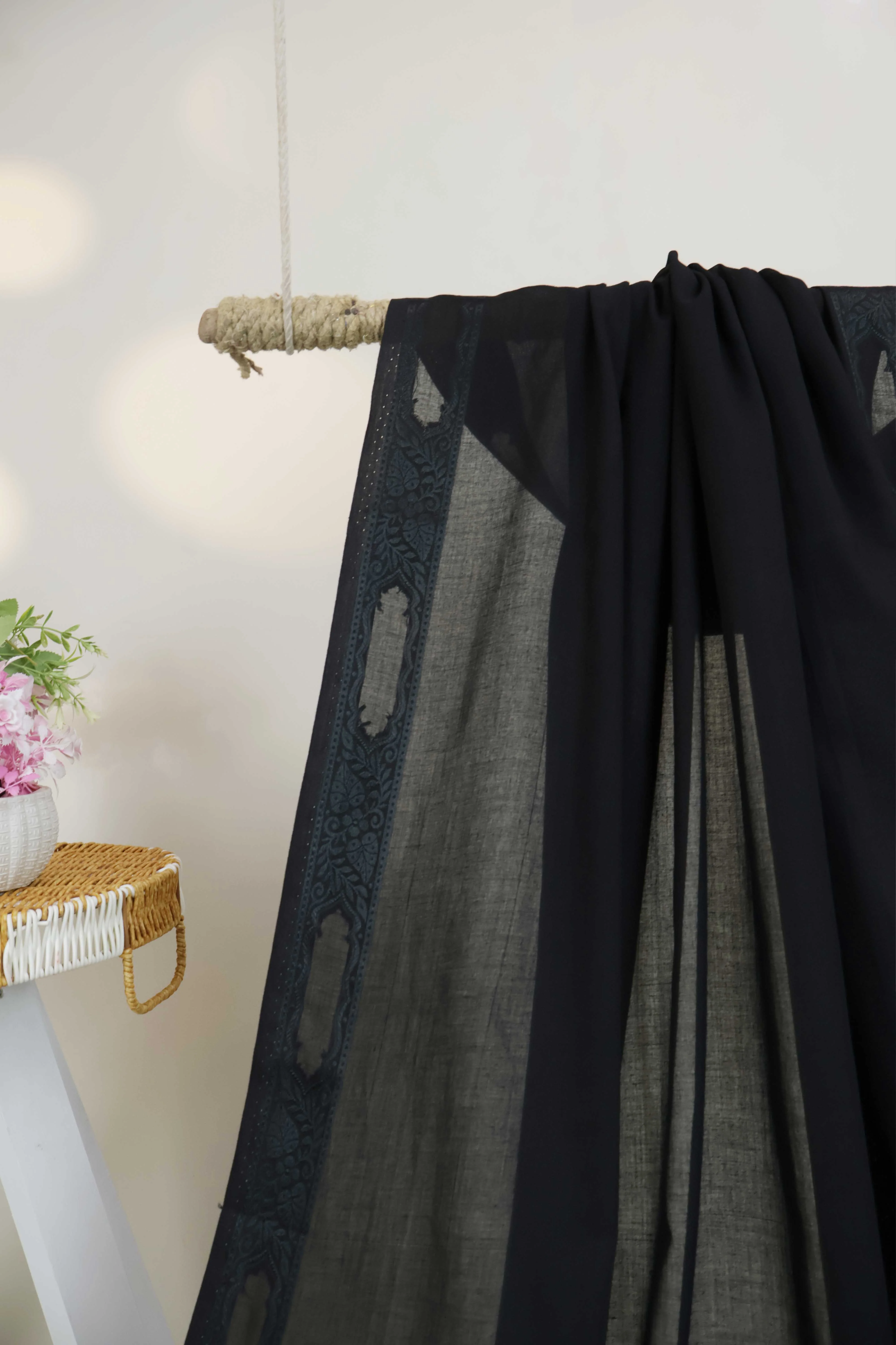 Jacquard Border Lawn Shawl HLSH176 - Image 5