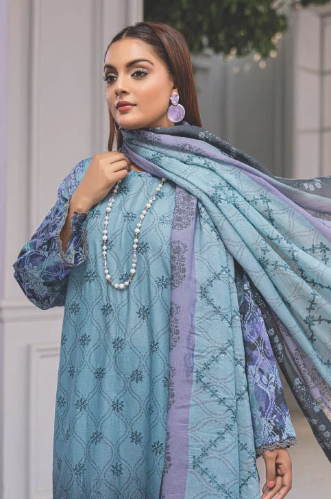 Lawn Embroidered Suit H25WR41 - Image 4
