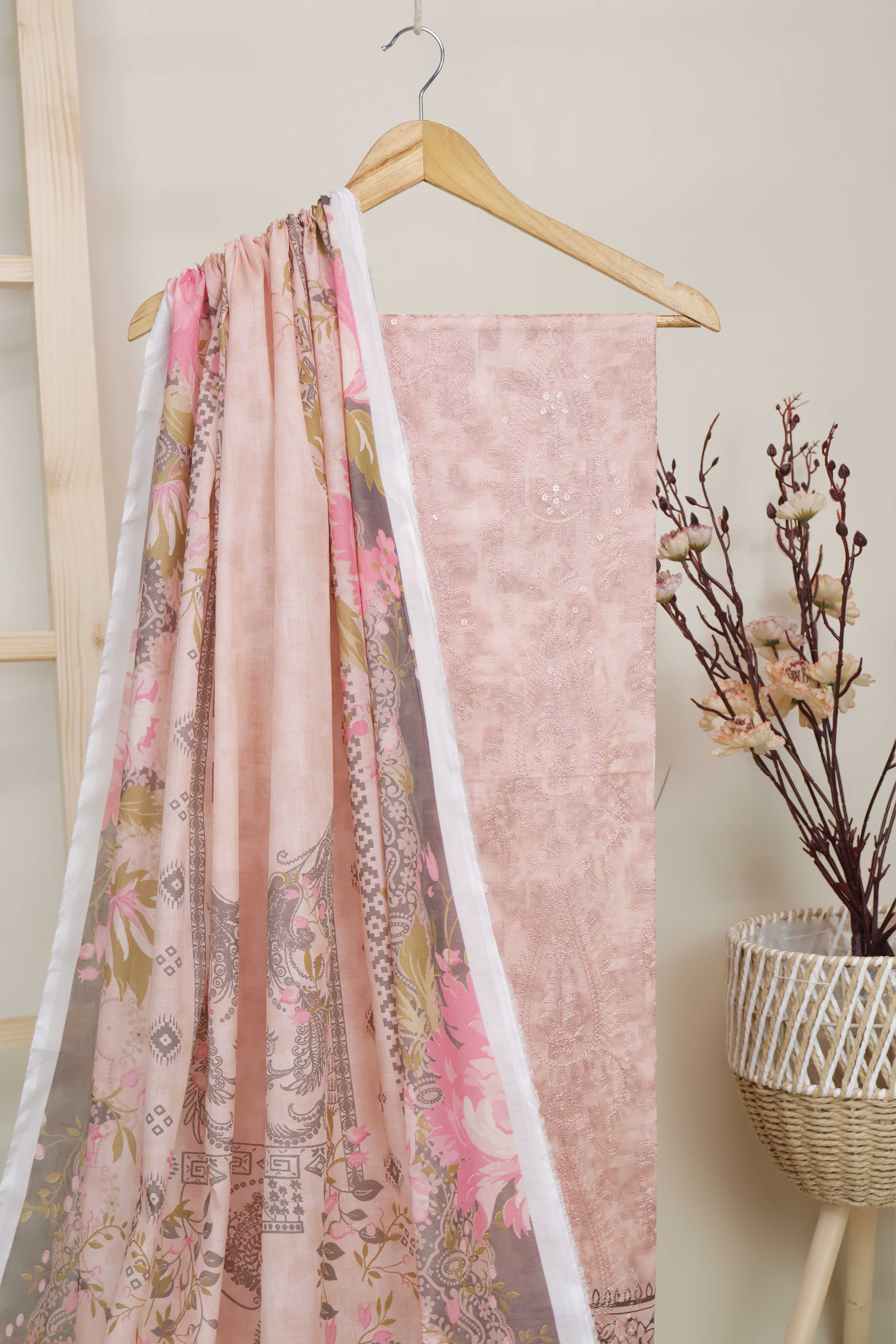 3-Piece Lawn Embroidered Suit V1D03 - Image 3