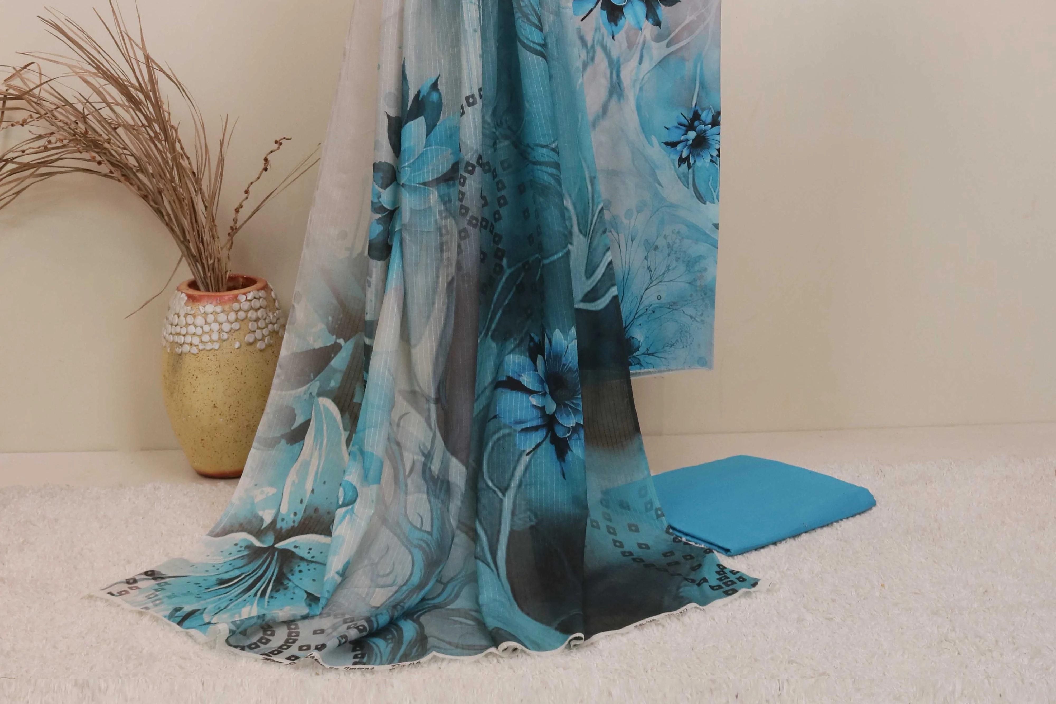Lawn Printed Suit H25SLST30 - Image 4