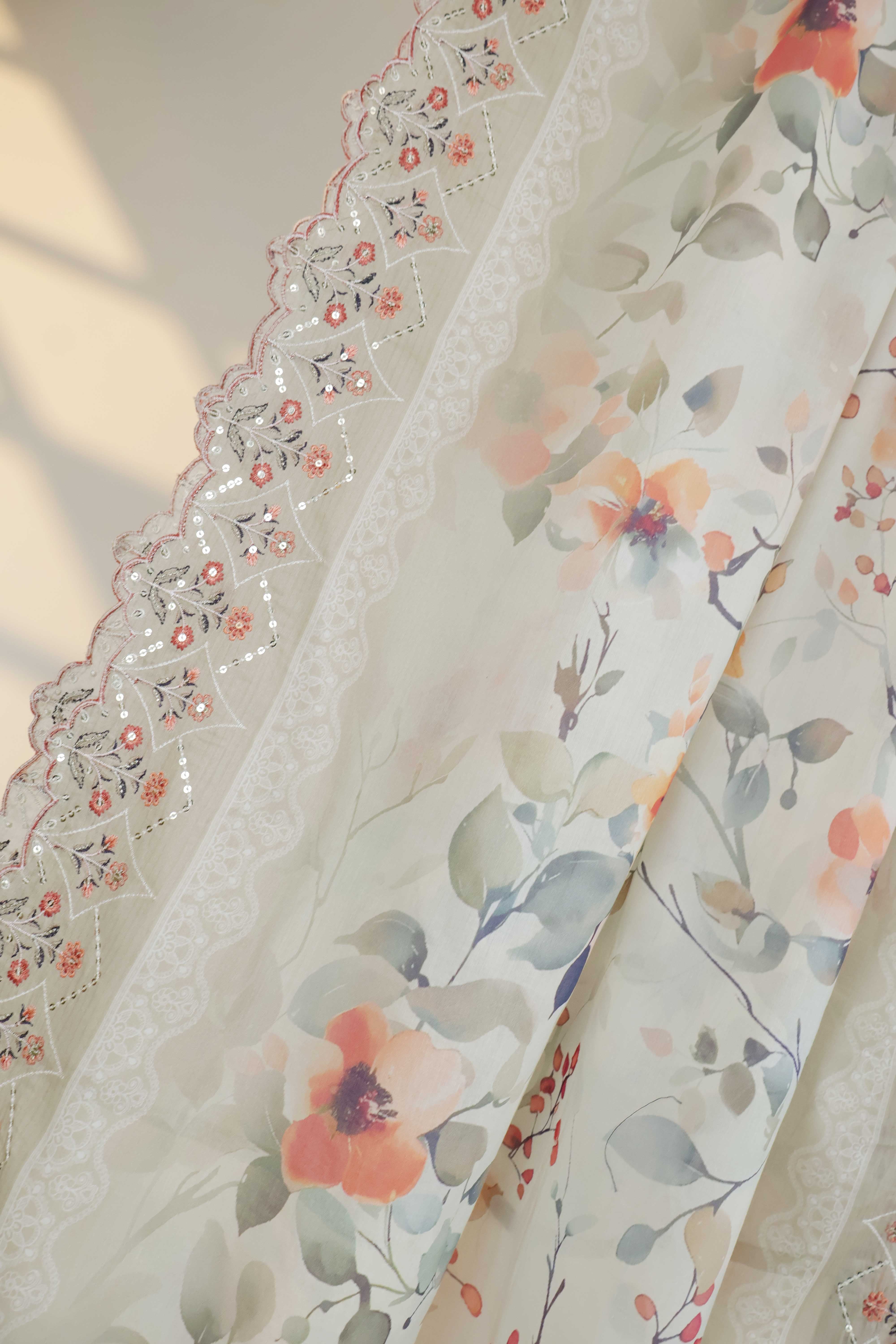 Luxury Lawn Embroidered Suit ELBS29 - Image 5