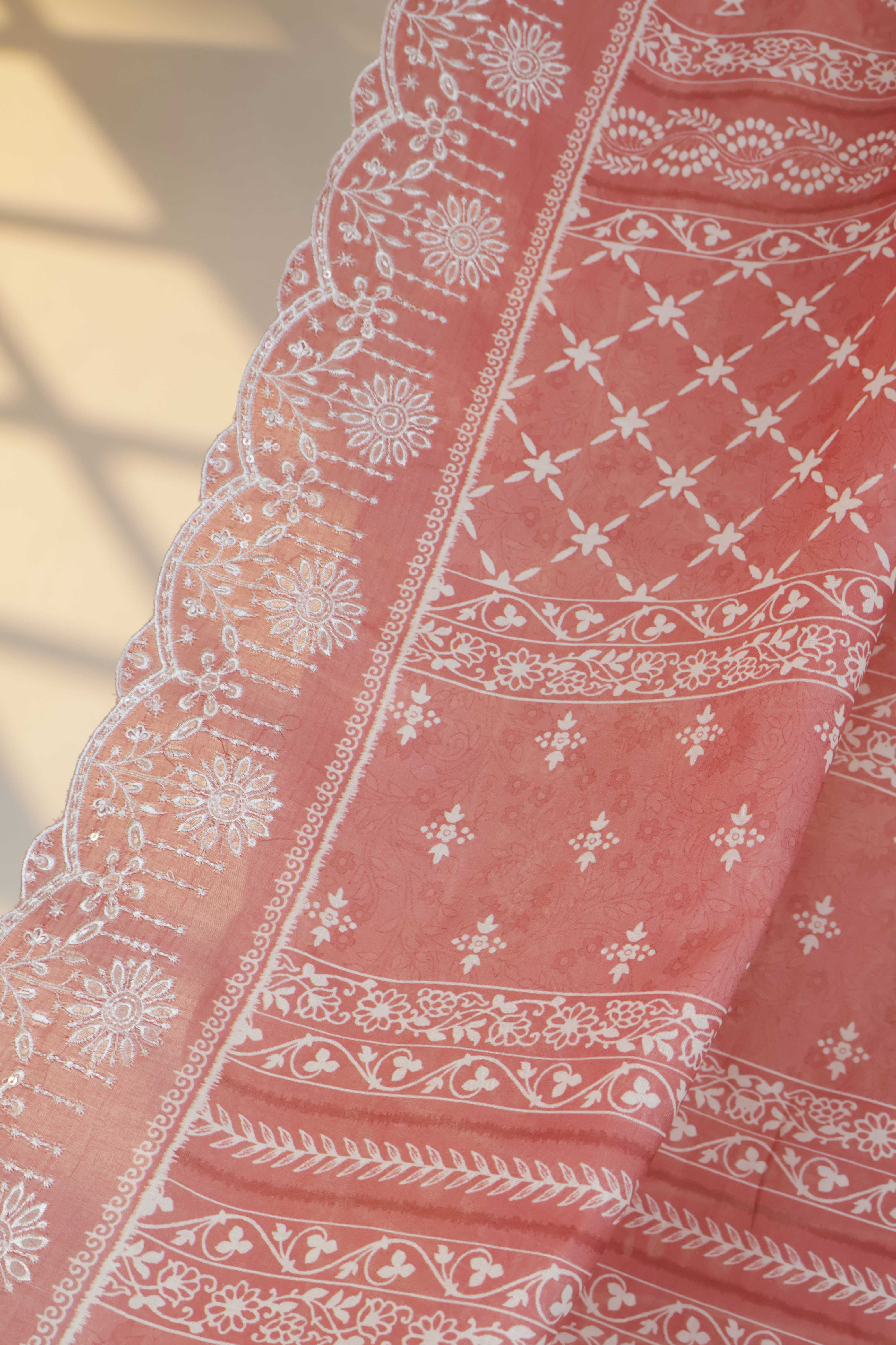 Luxury Lawn Embroidered Suit ELBS30 - Image 6