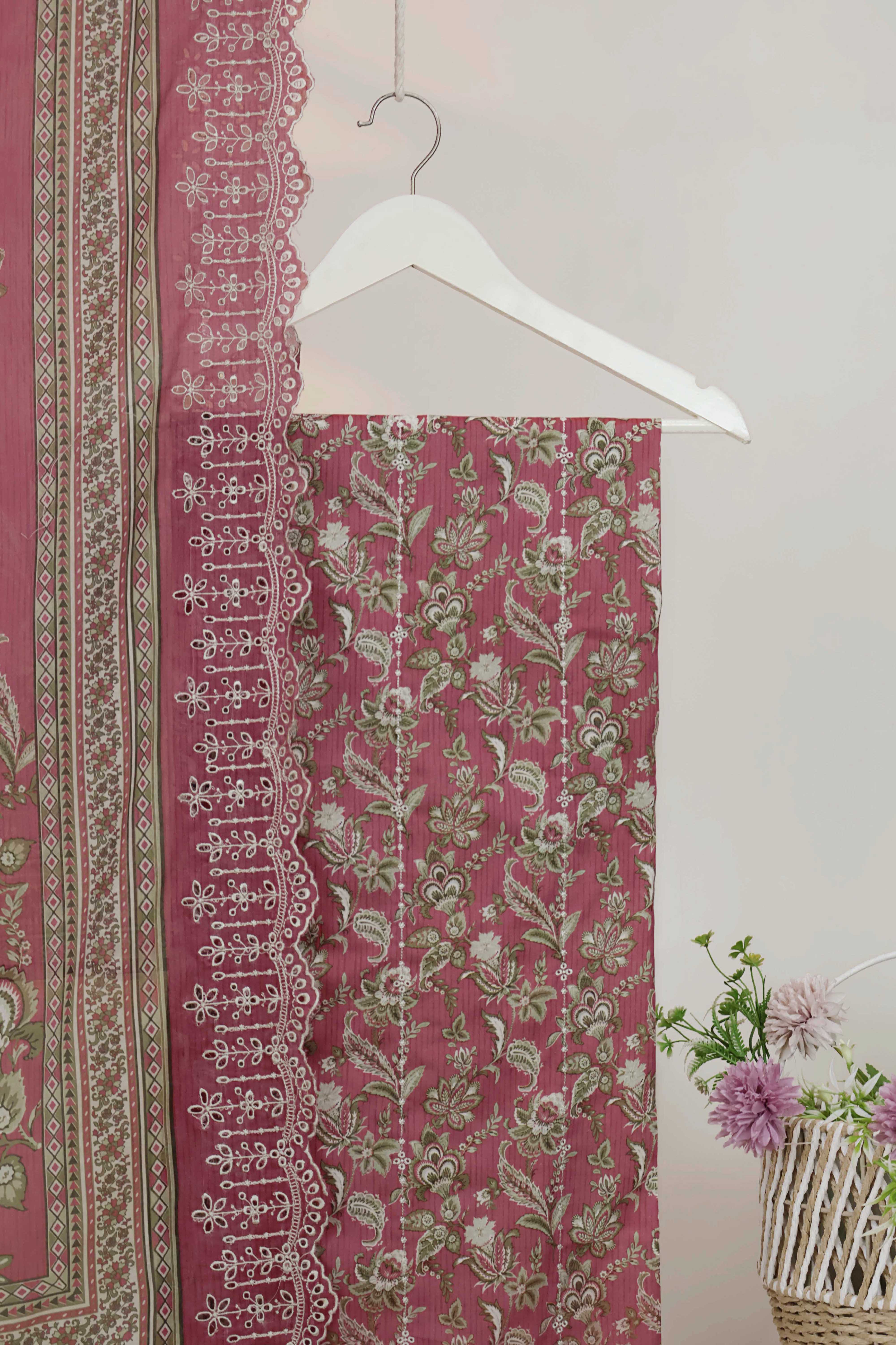 Luxury Lawn Embroidered Suit ELBS32 - Image 3