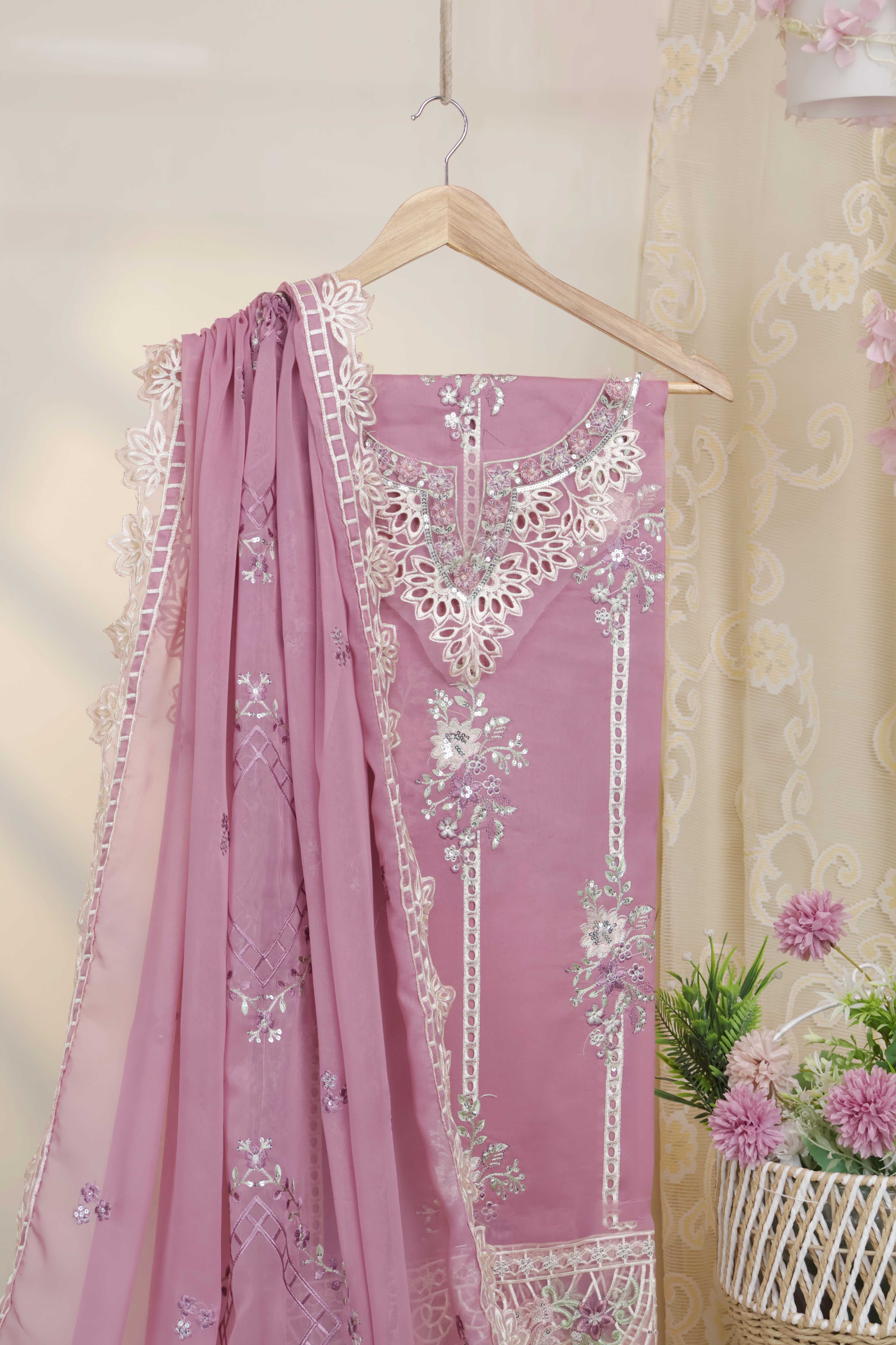 Luxury Lawn Embroidered Suit ELHA17 - Image 2