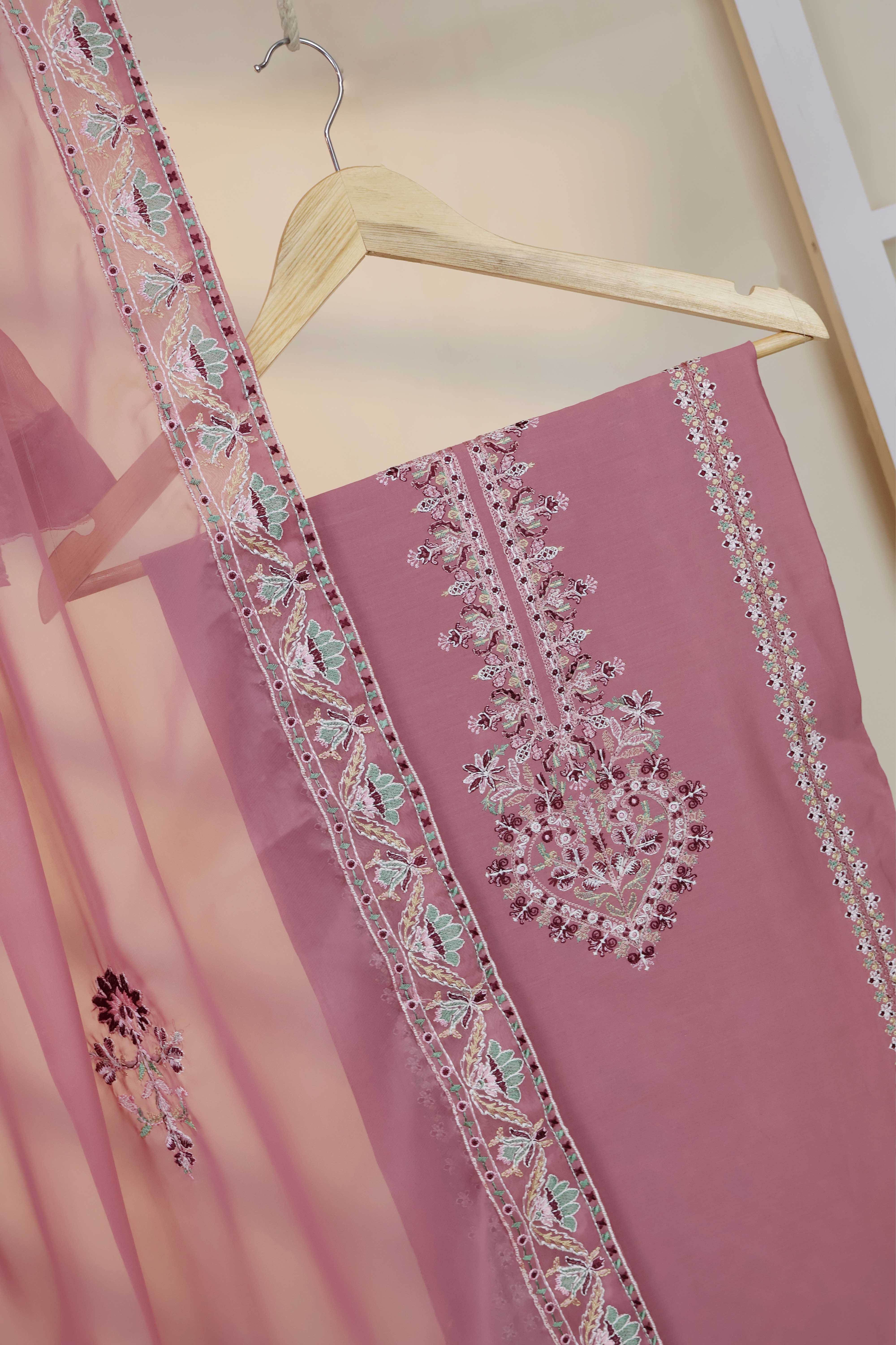 Luxury Lawn Embroidered Suit ELHA36 - Image 5