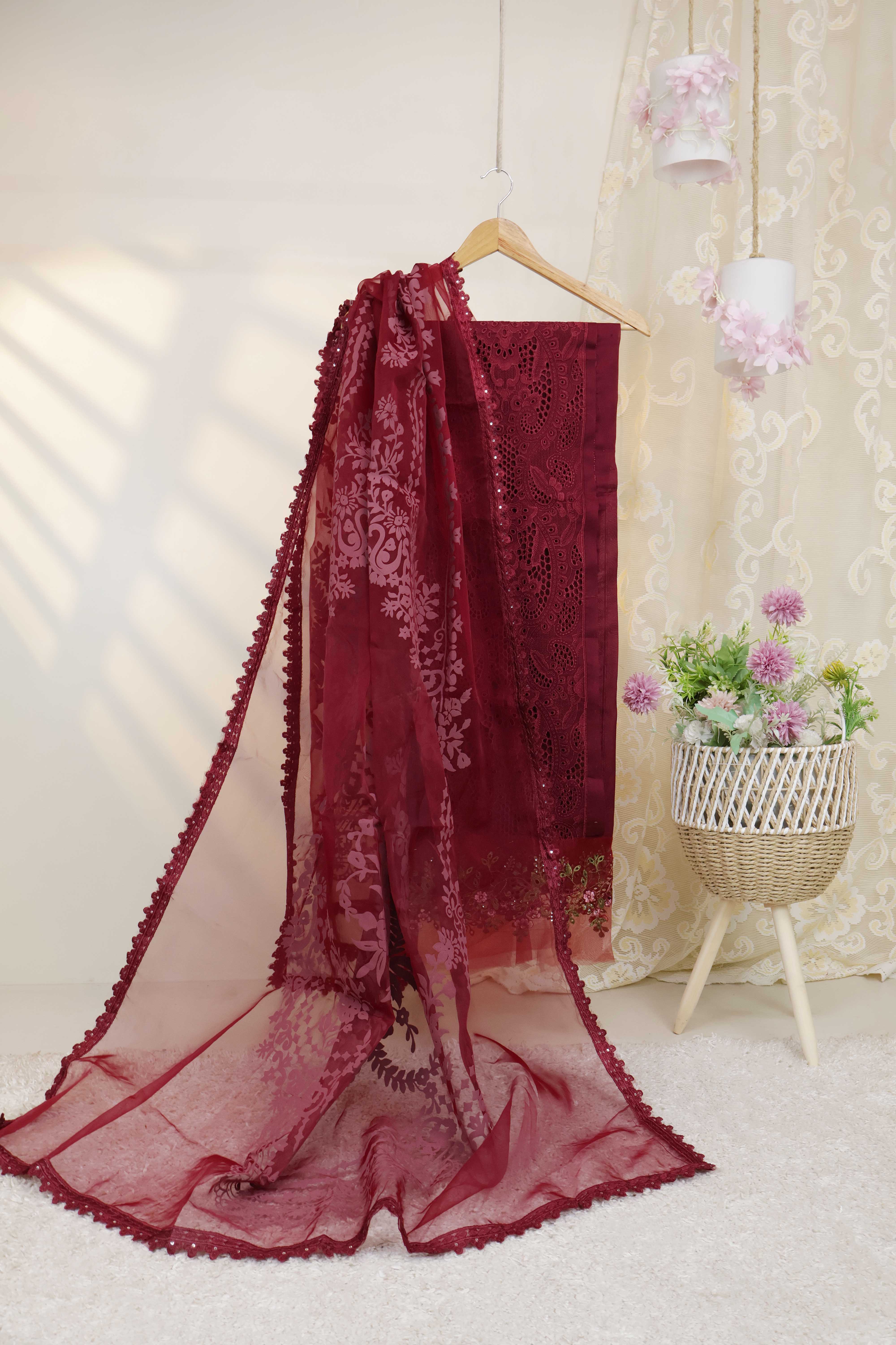 Luxury Lawn Embroidered Suit ELFA04 - Image 2
