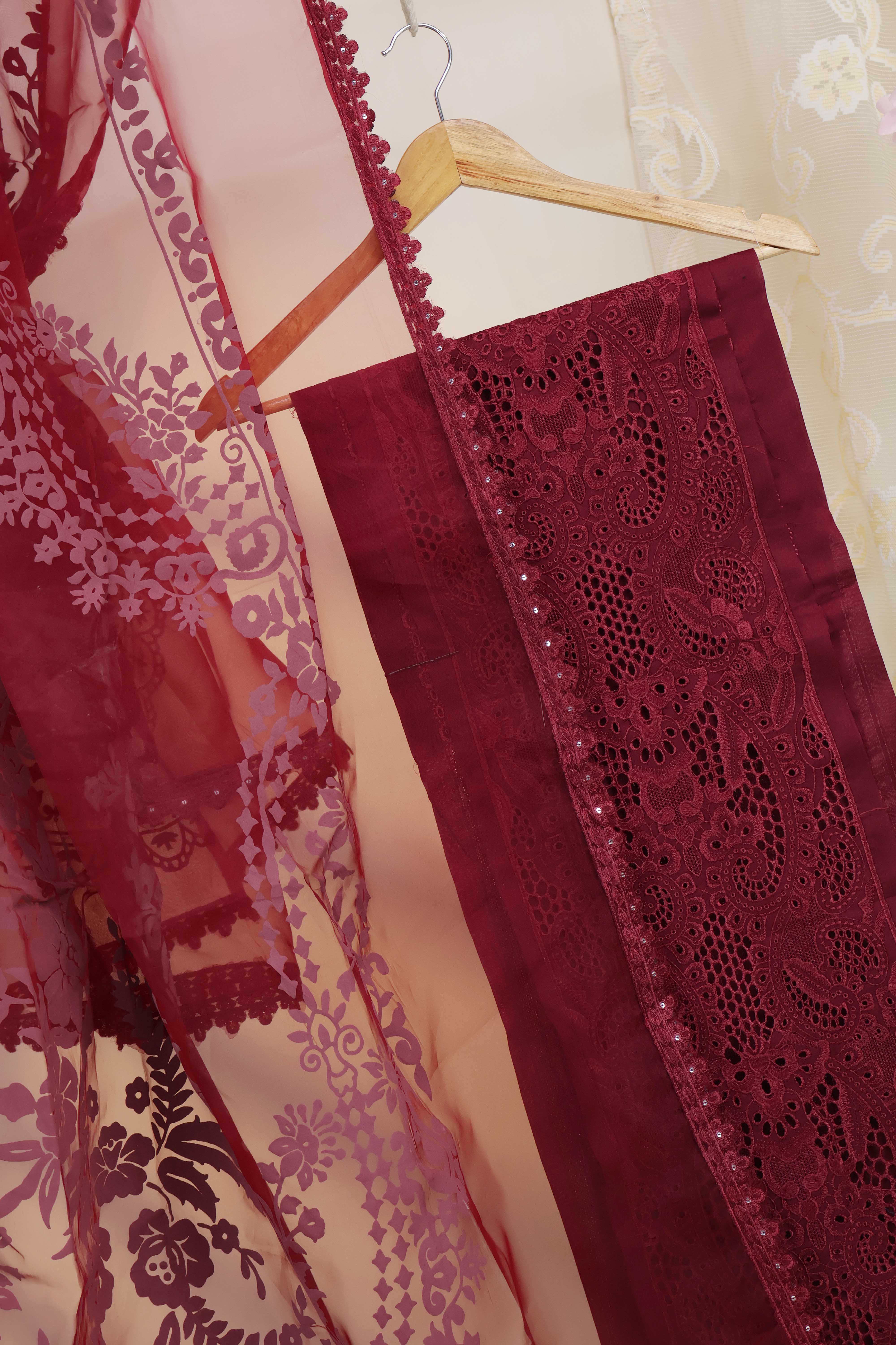Luxury Lawn Embroidered Suit ELFA04 - Image 5