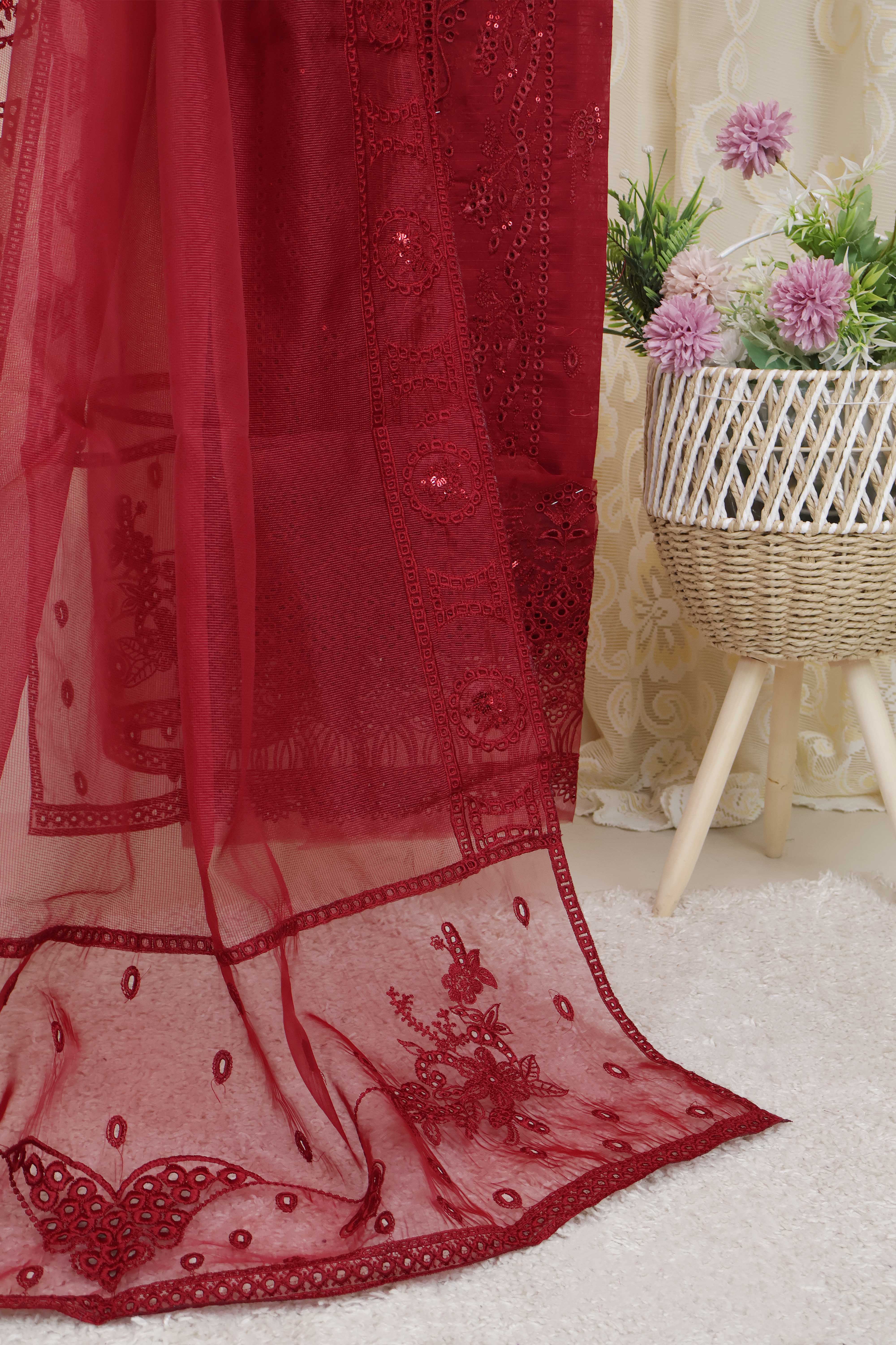 Luxury Lawn Embroidered Suit ELHA19 - Image 5
