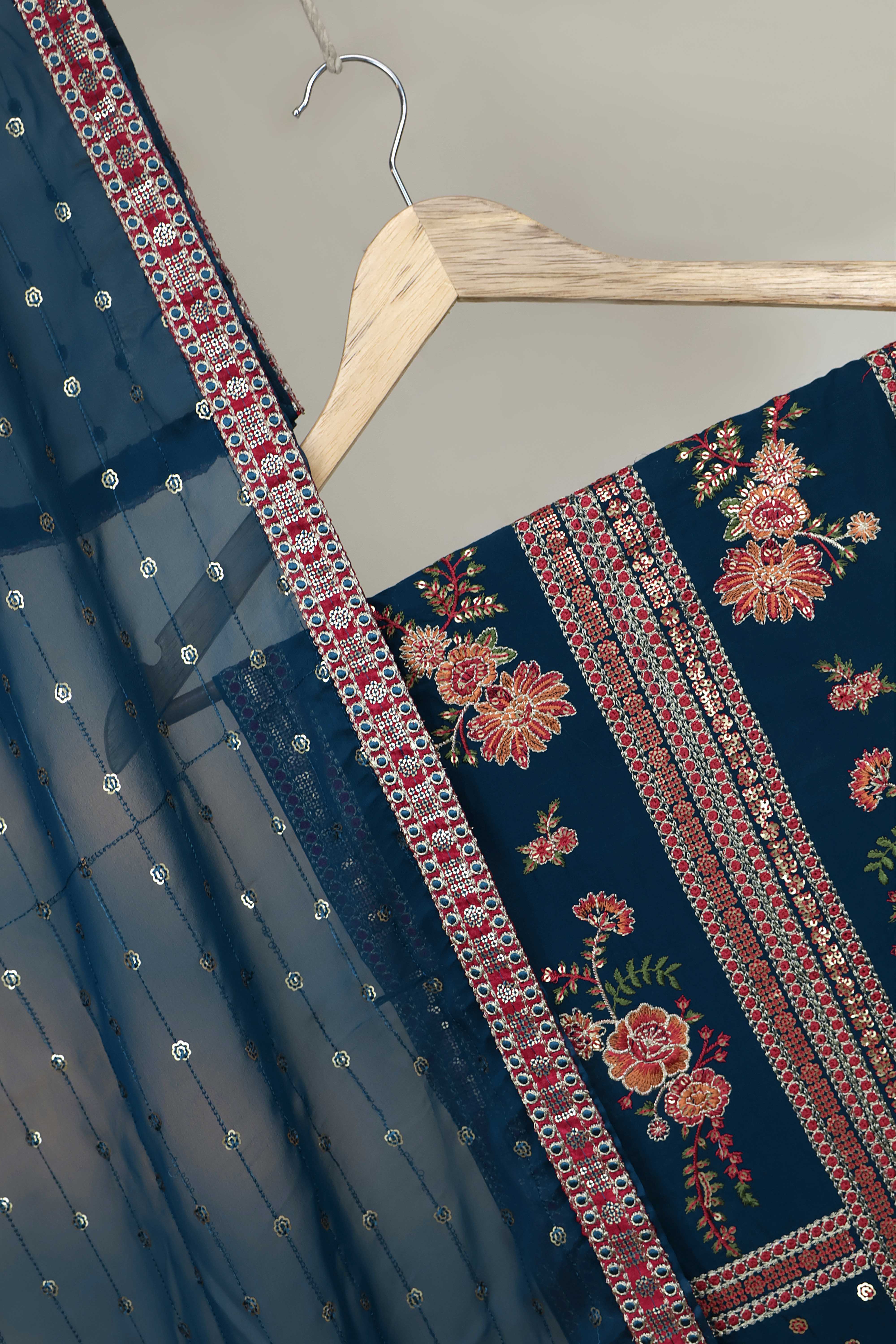 Luxury Lawn Embroidered Suit ELHA56 - Image 5