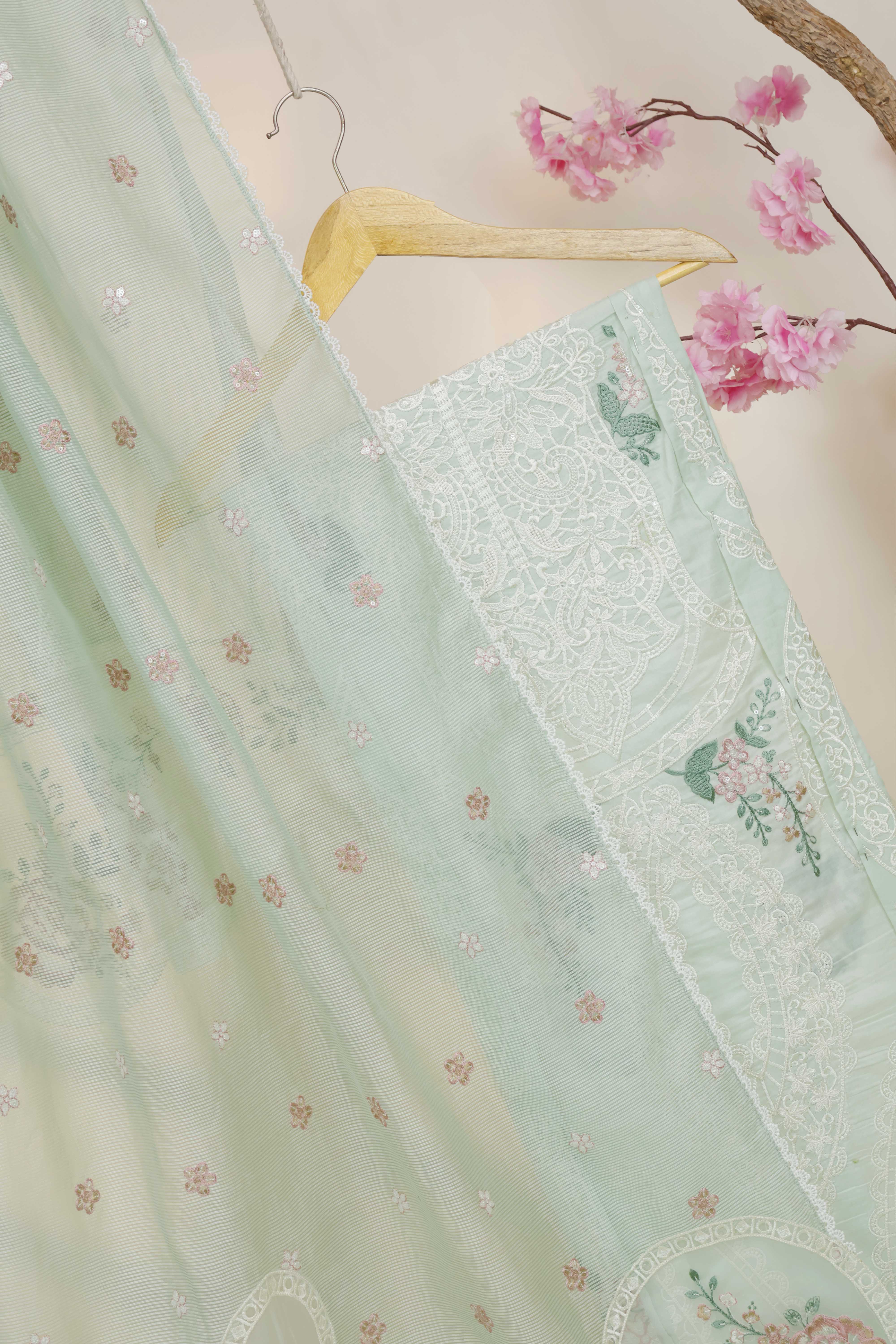 Luxury Lawn Embroidered Suit NV1WR01 - Image 7