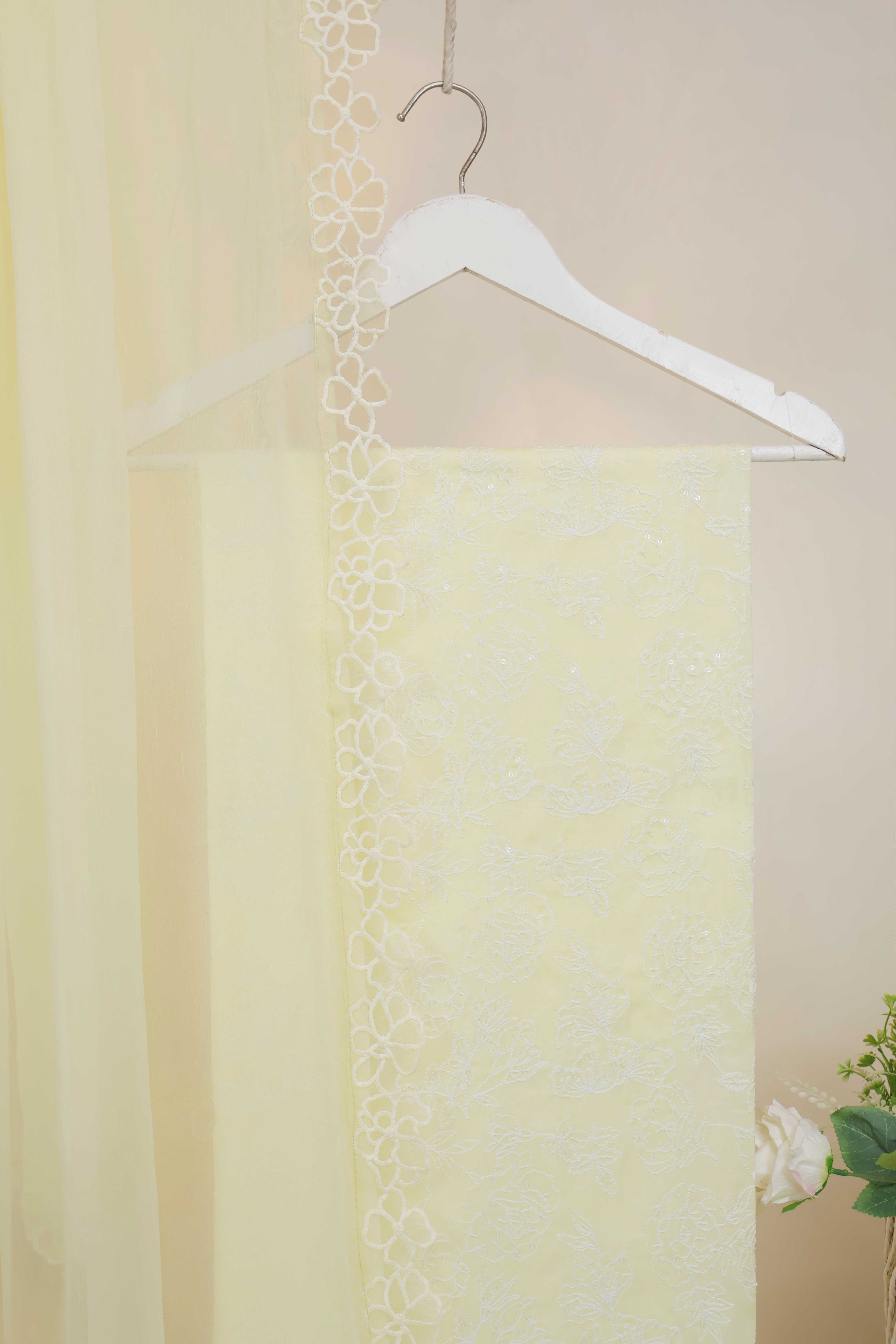 Luxury Lawn Embroidered Suit NV1WR02 - Image 4