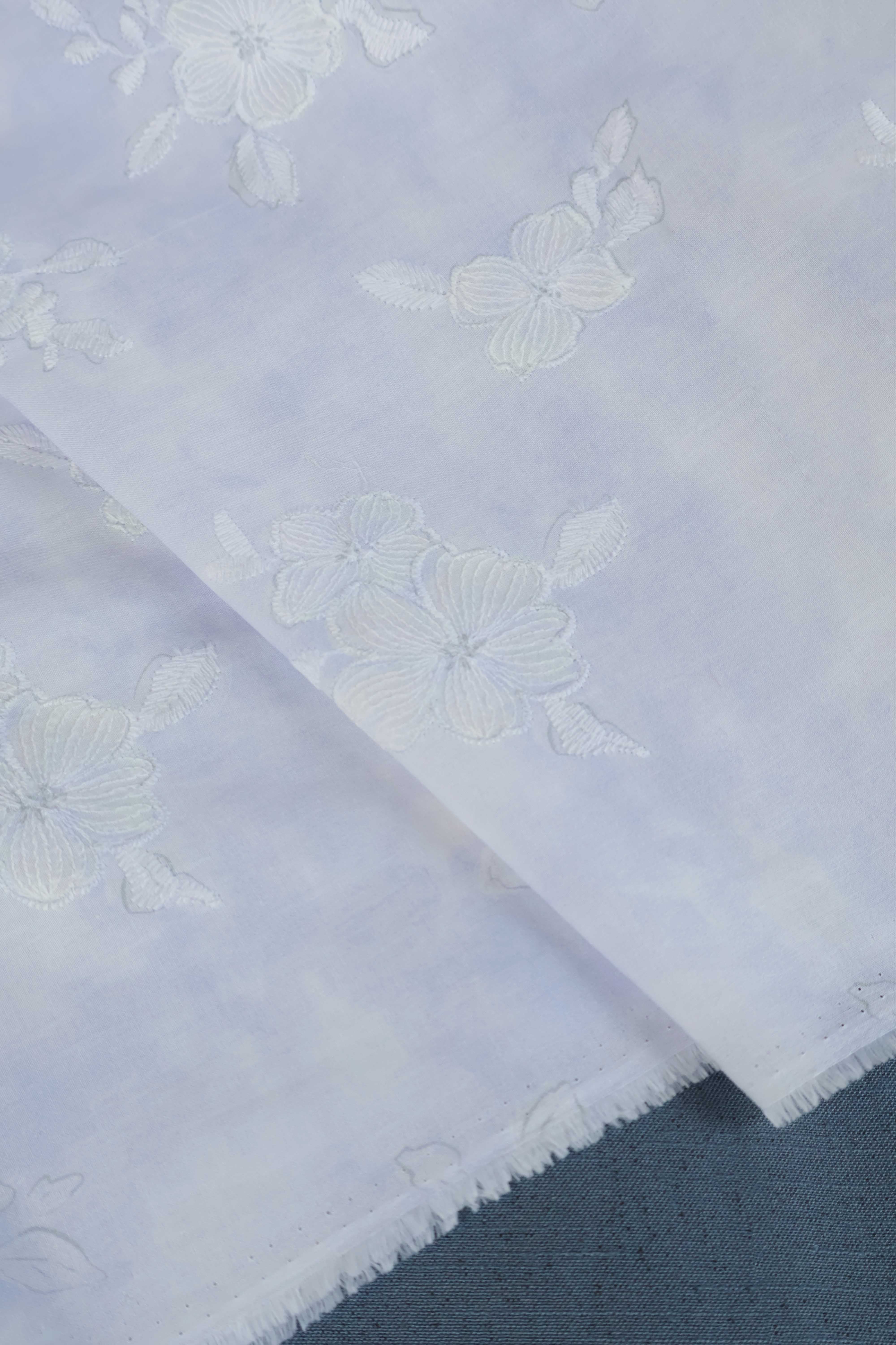 Shirt – Printed Embroidered Lawn L1PE114 - Image 4