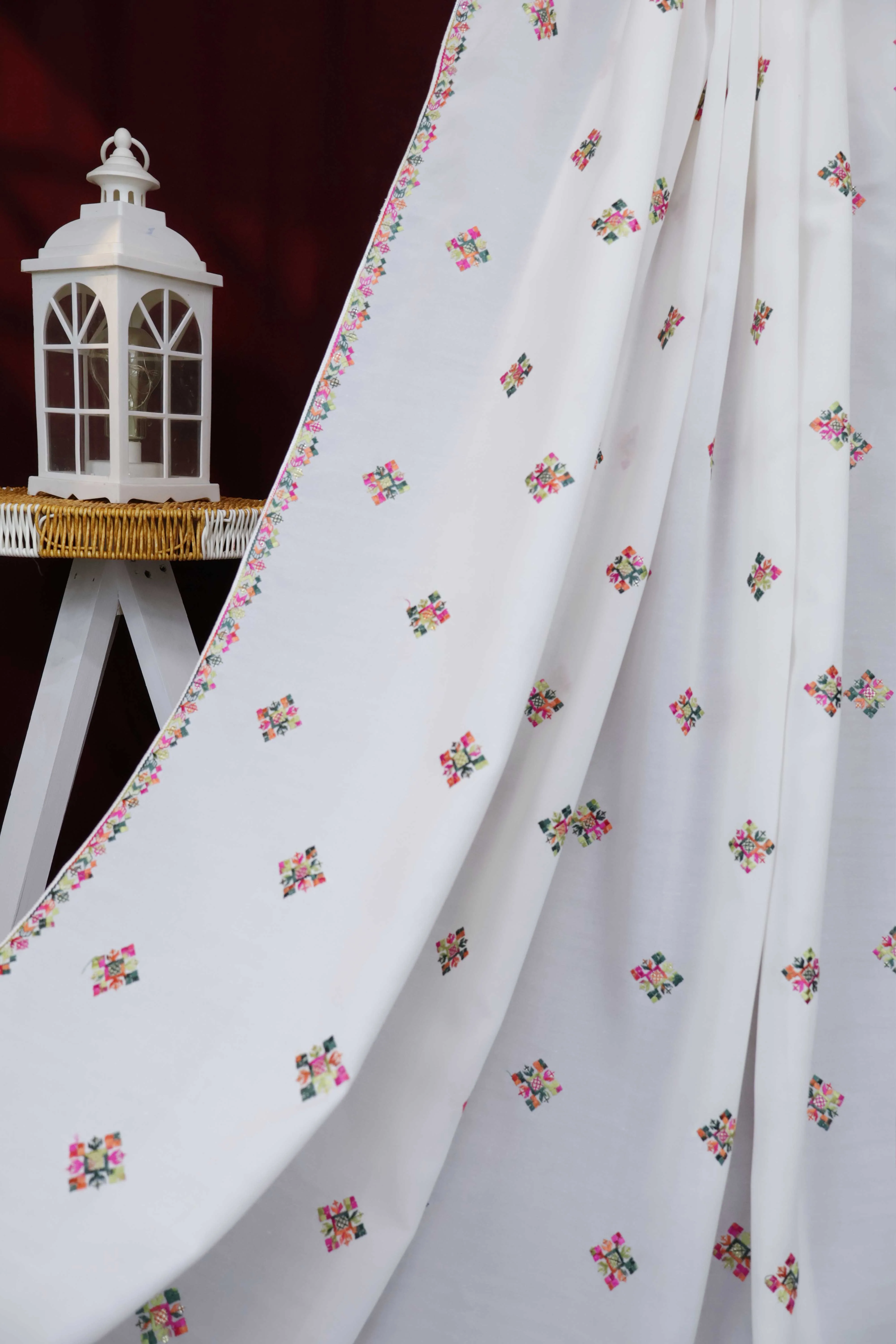 Embroidered Lawn Shawl HLSH105 - Image 5
